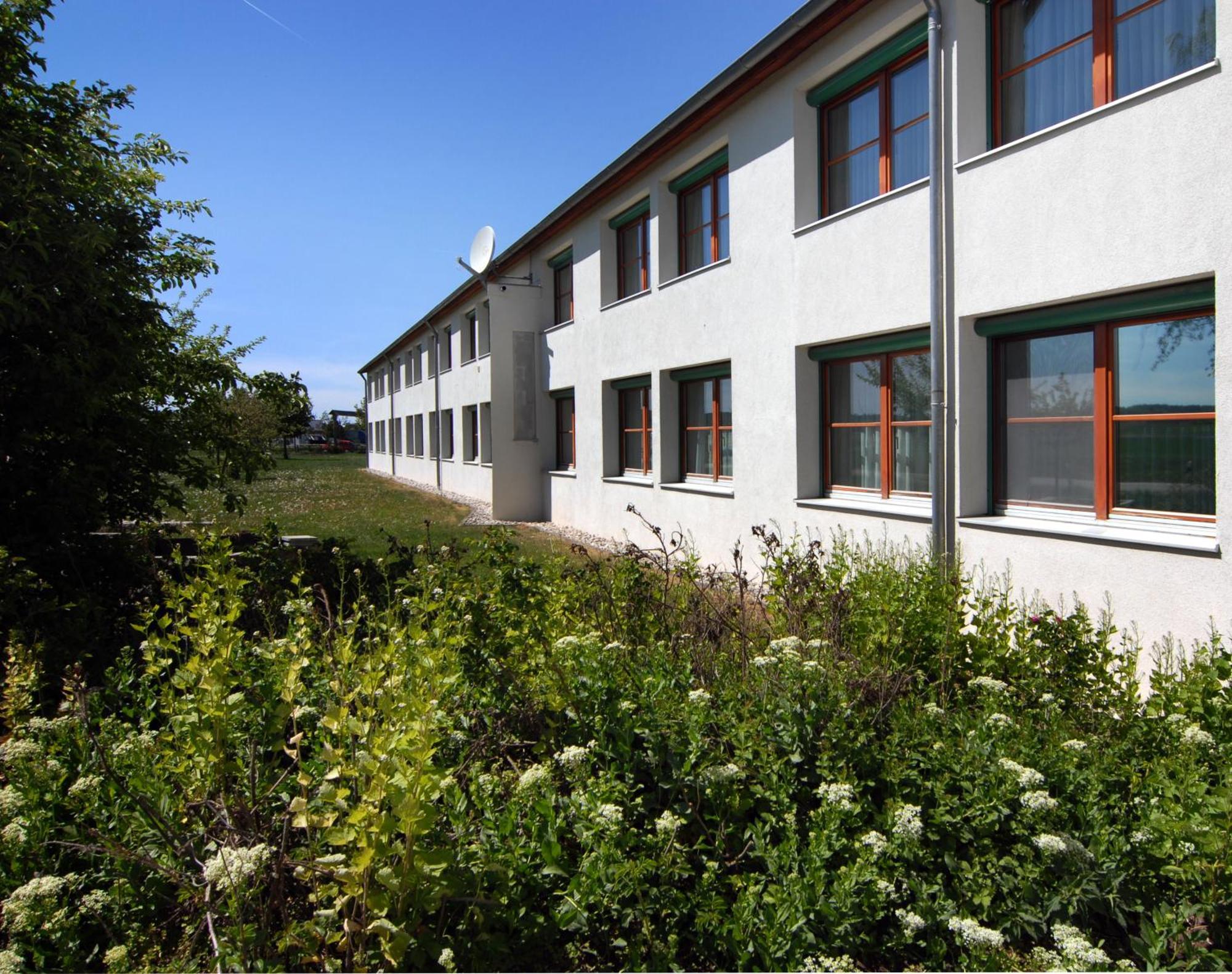 Hotel Frankenhoehe Aurach Exterior photo